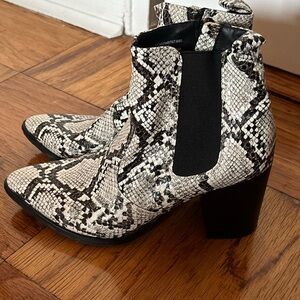 White and black snake skin booties size 6.5